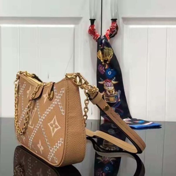 Louis Vuitton LV Women Easy Pouch On Strap Beige Monogram Supple Grained Cowhide - Image 4