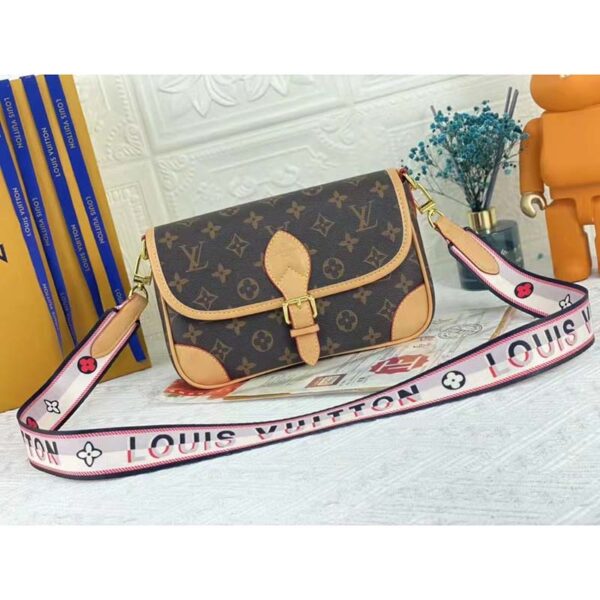 Louis Vuitton LV Women Diane Satchel Brown Monogram Coated Canvas Textile Lining - Image 5