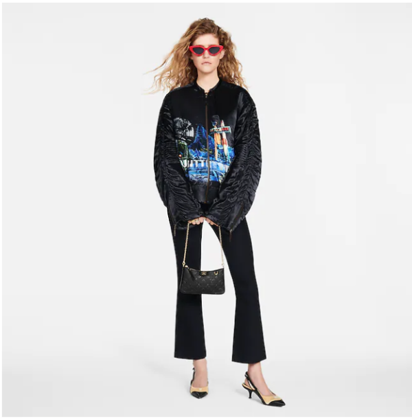 Louis Vuitton LV Women Easy Pouch On Strap Black Monogram Supple Grained Cowhide - Image 11
