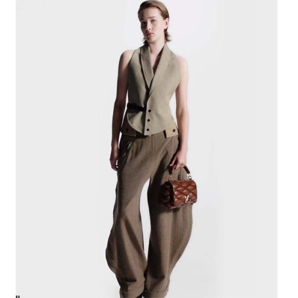 Louis Vuitton LV Women GO-14 MM Smoked Tan Lamb Leather Cowhide Leather - Image 12