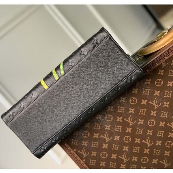 Louis Vuitton LV Women LV x YK OnTheGo MM Black Embossed Grained Monogram Cowhide Leather Flower - Image 5
