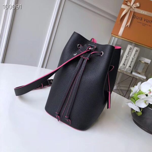 Louis Vuitton LV Women Lockme Bucket Bag in Calfskin Lether-Black - Image 4
