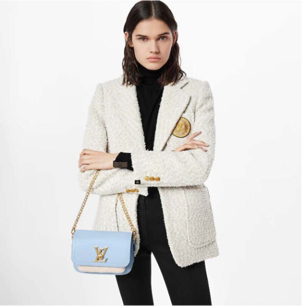 Louis Vuitton LV Women Lockme Tender Bleu Nuage Blue Grained Calf Leather - Image 11