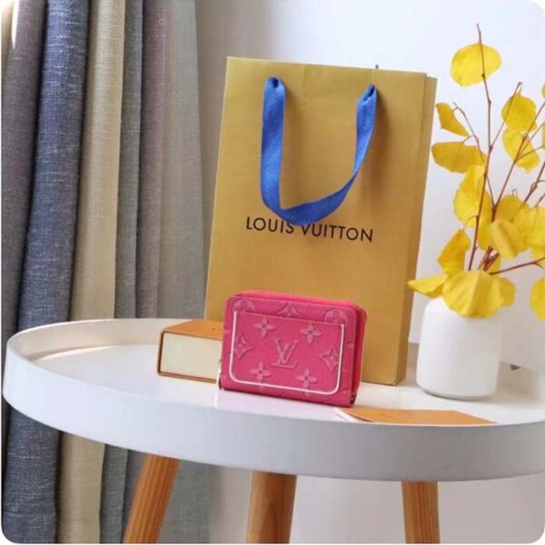 Louis Vuitton LV Women Lou Wallet Fall For You Fuchsia Pink Monogram Coated Canvas - Image 5