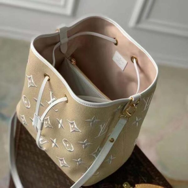 Louis Vuitton LV Women Néonoé MM White Cotton Cowhide Leather - Image 5