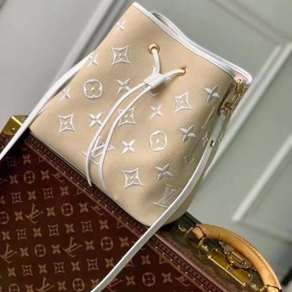 Louis Vuitton LV Women Néonoé MM White Cotton Cowhide Leather - Image 6