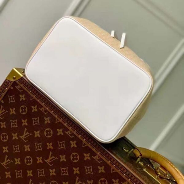 Louis Vuitton LV Women Néonoé MM White Cotton Cowhide Leather - Image 7