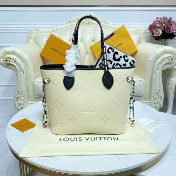 Louis Vuitton LV Women Neverfull MM Tote Bag Wild at Heart Cream Embossed Supple Grained Cowhide - Image 6
