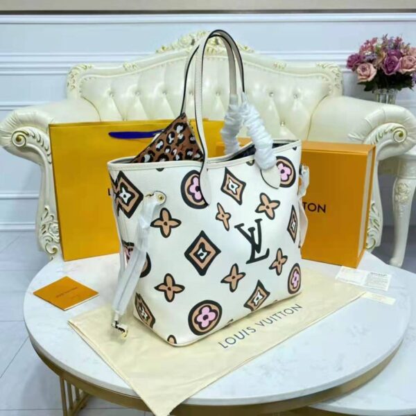 Louis Vuitton LV Women Neverfull MM Tote Cream Monogram Coated Canvas - Image 7