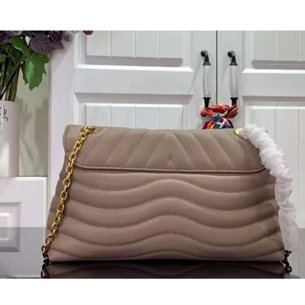Louis Vuitton LV Women New Wave Chain Bag GM Dark Taupe Quilted Smooth Calf Leather - Image 3