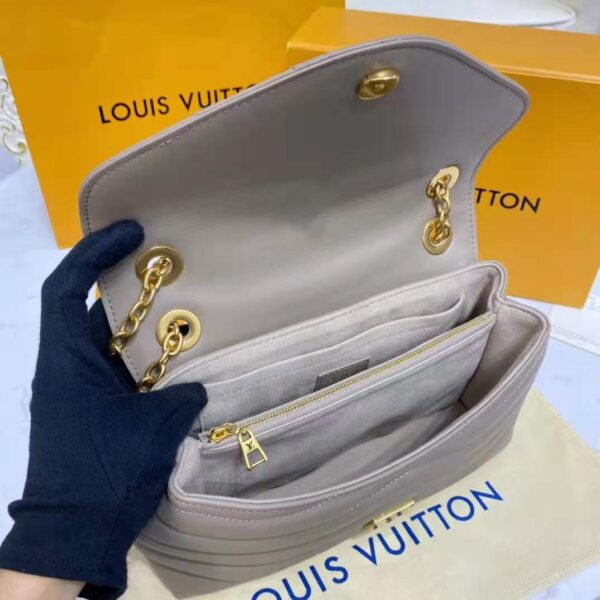 Louis Vuitton LV Women New Wave Chain Bag Handbag Sandy Smooth Cowhide Leather - Image 10
