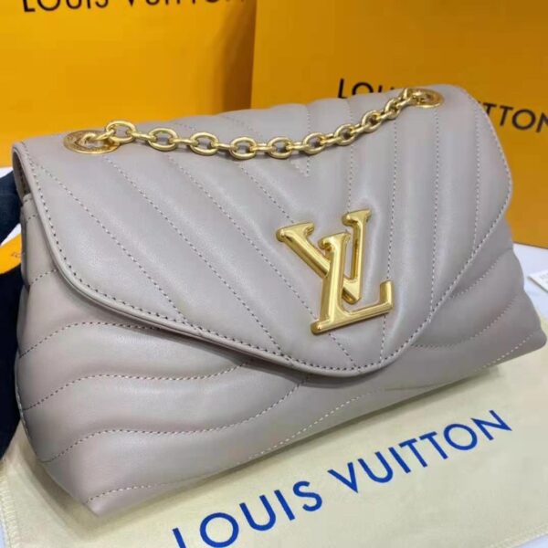 Louis Vuitton LV Women New Wave Chain Bag Handbag Sandy Smooth Cowhide Leather - Image 8