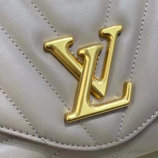 Louis Vuitton LV Women New Wave Chain Bag Handbag Sandy Smooth Cowhide Leather - Image 12