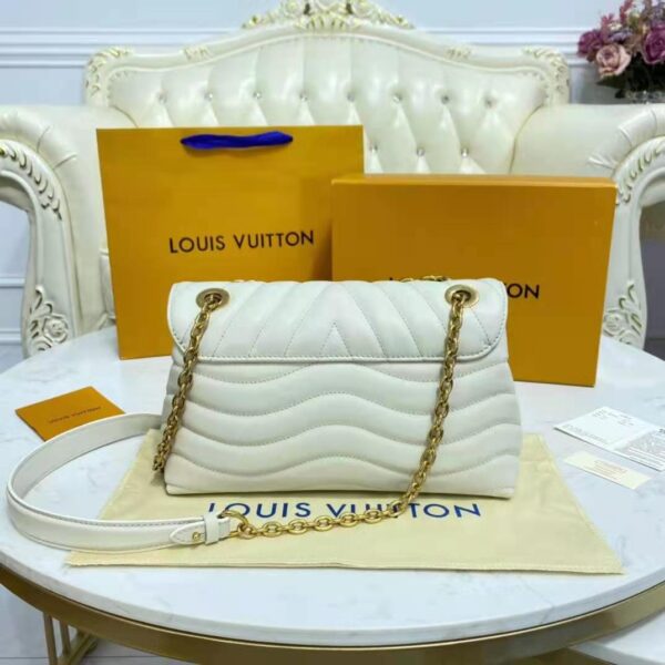 Louis Vuitton LV Women New Wave Chain Bag Handbag White Smooth Cowhide Leather - Image 6