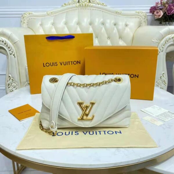 Louis Vuitton LV Women New Wave Chain Bag Handbag White Smooth Cowhide Leather - Image 5