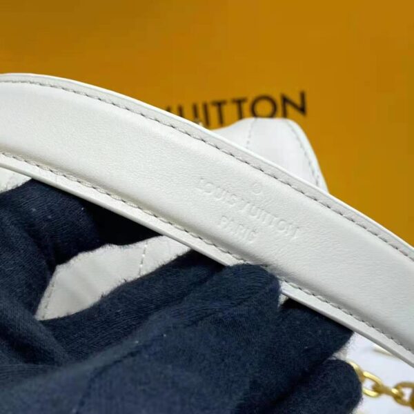 Louis Vuitton LV Women New Wave Chain Bag Handbag White Smooth Cowhide Leather - Image 15