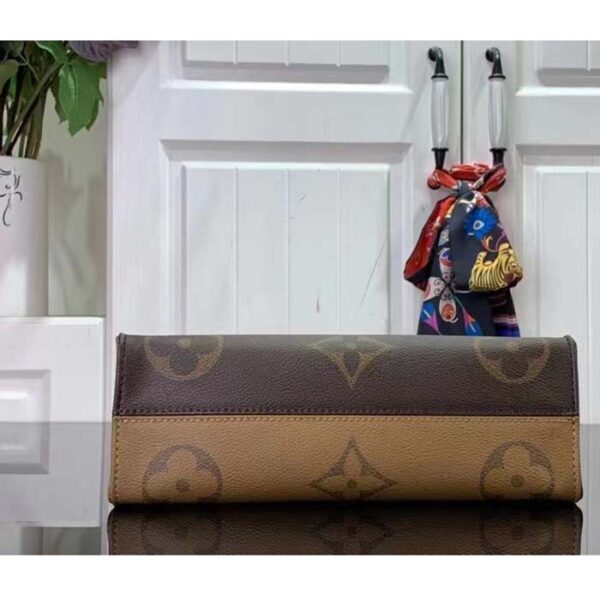 Louis Vuitton LV Women OnTheGo East West Giant Monogram Monogram Reverse Coated Canvas - Image 9