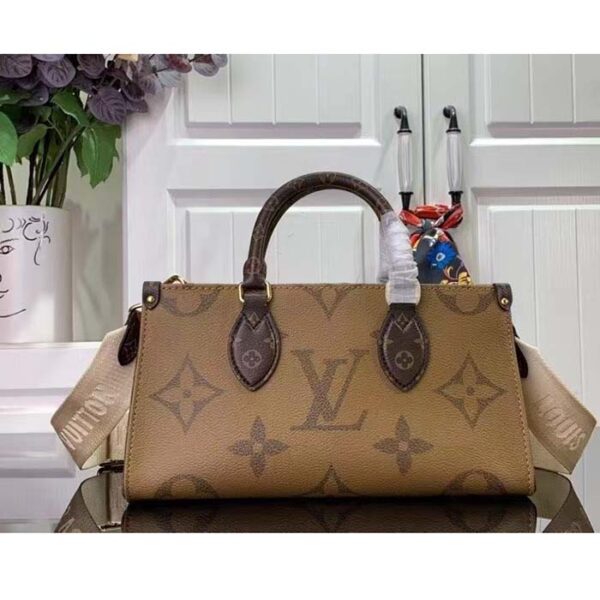Louis Vuitton LV Women OnTheGo East West Giant Monogram Monogram Reverse Coated Canvas - Image 6