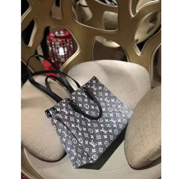 Louis Vuitton LV Women OnTheGo MM Tote Gray Denim Textile Jacquard - Image 3