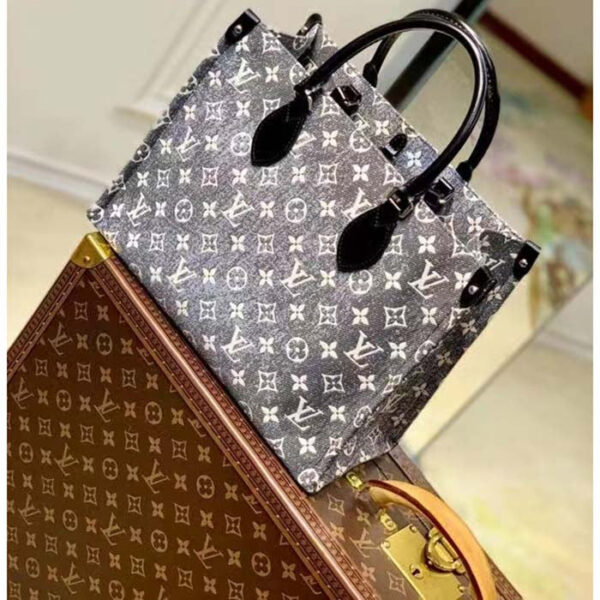 Louis Vuitton LV Women OnTheGo MM Tote Gray Denim Textile Jacquard - Image 5