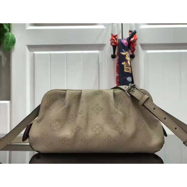 Louis Vuitton LV Women Scala Mini Pouch Coquille Mahina Perforated Calf Leather - Image 3