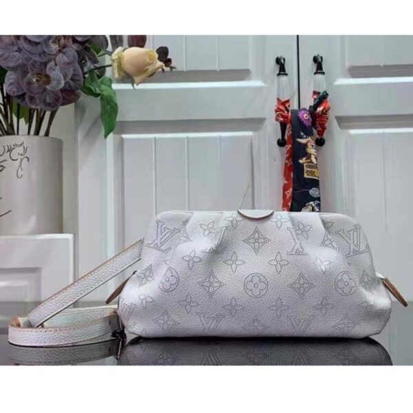 Louis Vuitton LV Women Scala Mini Pouch Gris Souris Mahina Perforated Calf Leather - Image 2