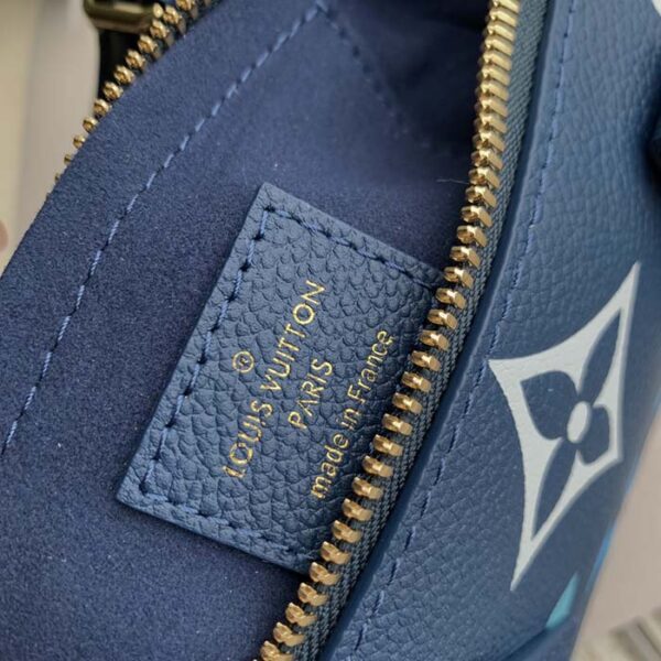 Louis Vuitton LV Women Seedy Bandoulière 20 Dégradé Blue Embossed Supple Cowhide Leather - Image 9