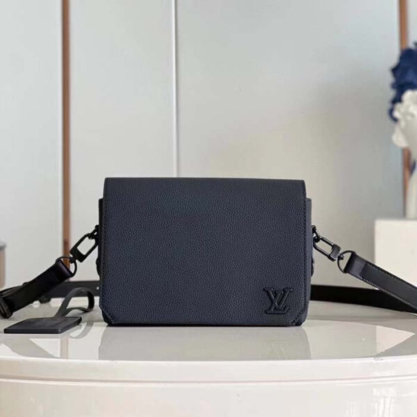 Louis Vuitton Unisex Fastline Wearable Wallet Black Cowhide Leather - Image 3