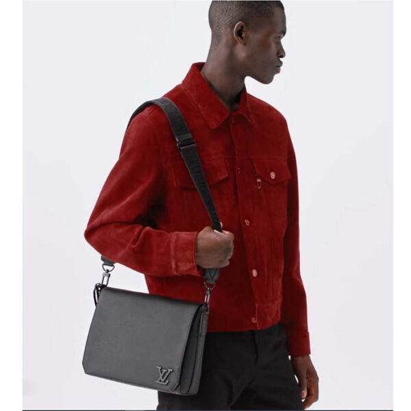 Louis Vuitton Unisex LV Aerogram Takeoff Messenger Black Grained Calf Leather - Image 11