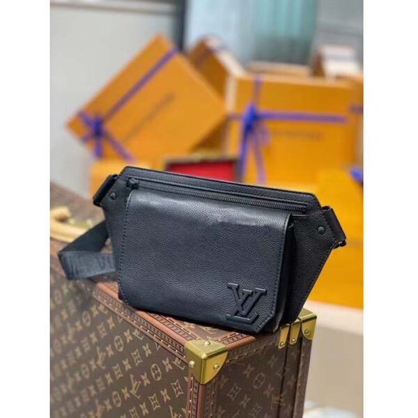 Louis Vuitton Unisex LV Aerogram Takeoff Sling Black Grained Calf Leather - Image 2