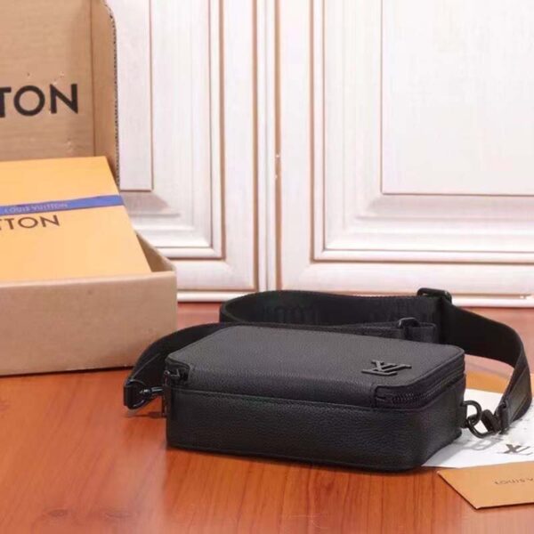 Louis Vuitton Unisex LV Alpha Wearable Wallet Black Grained Calf Leather - Image 5