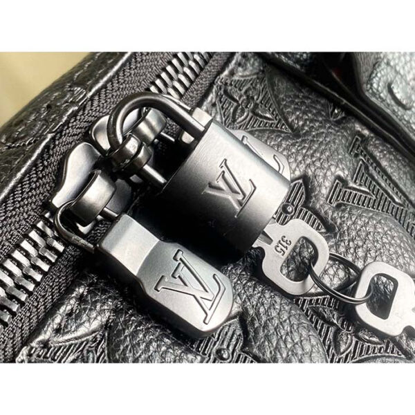 Louis Vuitton Unisex LV Keepall Bandoulière 50 Black Monogram Shadow Embossed Leather Cowhide - Image 7