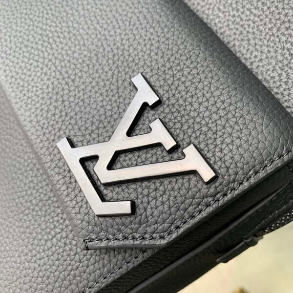 Louis Vuitton Unisex LV Pilot Slingbag Aerogram Collection Black Cowhide Leather Textile Lining - Image 6