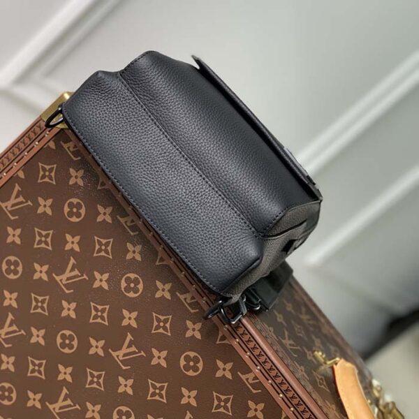 Louis Vuitton Unisex LV Pilot Slingbag Aerogram Collection Black Cowhide Leather Textile Lining - Image 4