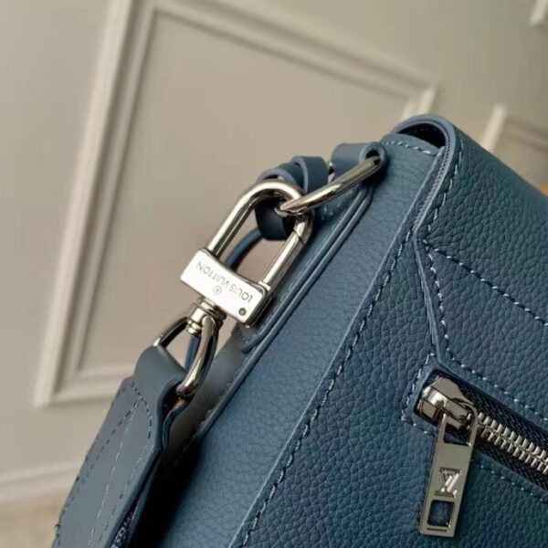 Louis Vuitton Unisex LV Takeoff Messenger Navy Blue Aerogram Cowhide Leather - Image 7