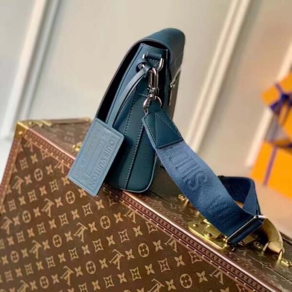Louis Vuitton Unisex LV Takeoff Messenger Navy Blue Aerogram Cowhide Leather - Image 6