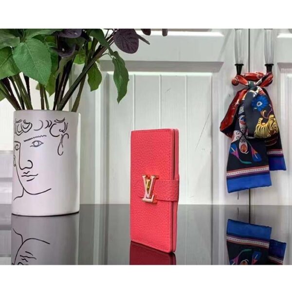 Louis Vuitton Unisex LV Vertical Compact Wallet Dragon Fruit Pink Taurillon Leather - Image 4