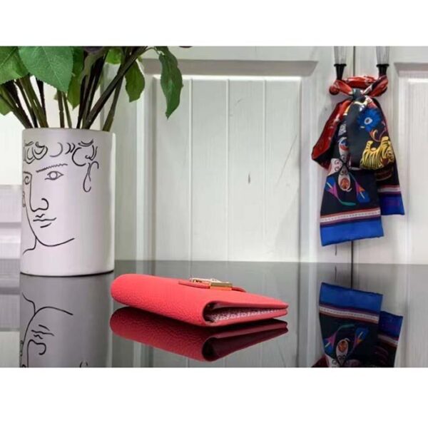 Louis Vuitton Unisex LV Vertical Compact Wallet Dragon Fruit Pink Taurillon Leather - Image 5