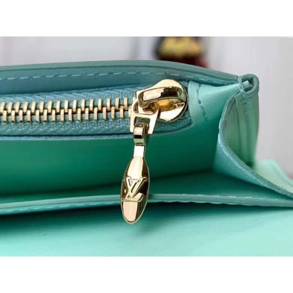 Louis Vuitton Unisex LV Vertical Wallet Beige Blue Taurillon Calf-Leather Sliding Capucines Closure - Image 8
