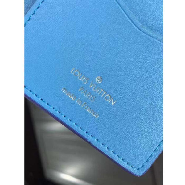 Louis Vuitton Unisex LV Vertical Wallet Blue Taurillon Calf-Leather Sliding Capucines Closure - Image 10
