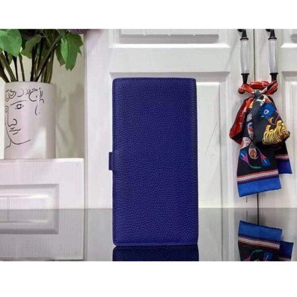 Louis Vuitton Unisex LV Vertical Wallet Blue Taurillon Calf-Leather Sliding Capucines Closure - Image 3