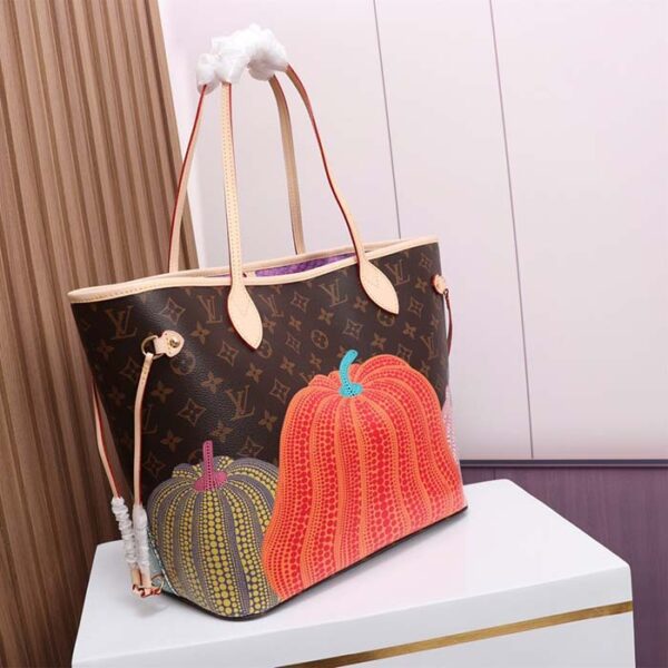 Louis Vuitton Unisex LV x YK Neverfull MM Monogram Coated Canvas Pumpkin Print - Image 5