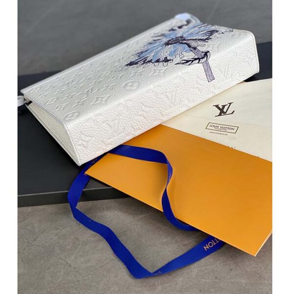Louis Vuitton Unisex LV x YK Pochette Voyage White Taurillon Monogram Cowhide Psychedelic Flower - Image 3
