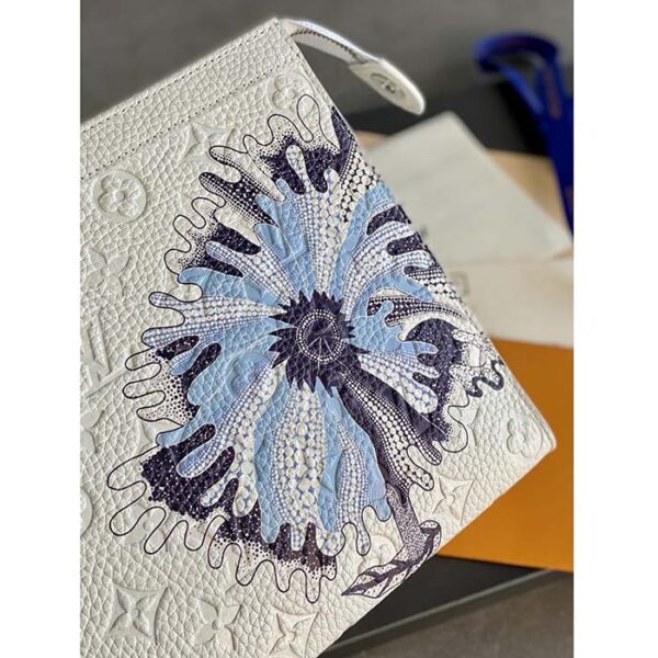 Louis Vuitton Unisex LV x YK Pochette Voyage White Taurillon Monogram Cowhide Psychedelic Flower - Image 5
