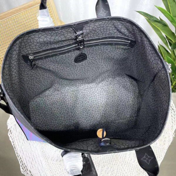 Louis Vuitton Unisex LV x YK Weekend Tote Simple Monogram Eclipse Reverse Coated Canvas Pumpkin - Image 5