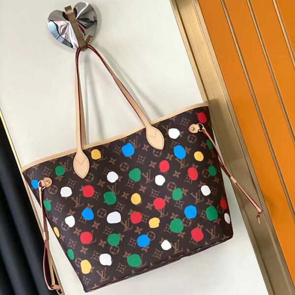 Louis Vuitton Unisex LVxYK Neverfull MM Tote Monogram Coated Canvas 3D Painted Dots Print - Image 2