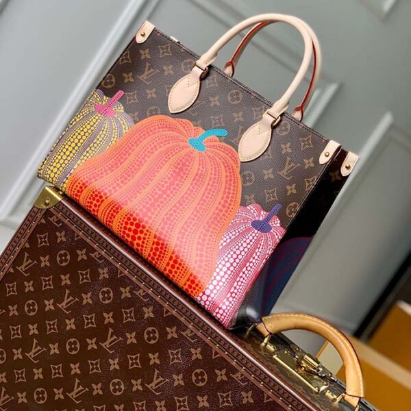 Louis Vuitton Unisex LVxYK OnTheGo MM Monogram Coated Canvas Pumpkin Print - Image 2