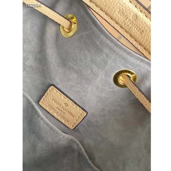Louis Vuitton Unisex Lockme Bucket Bag Arizona Greige Grained Calf Leather - Image 10