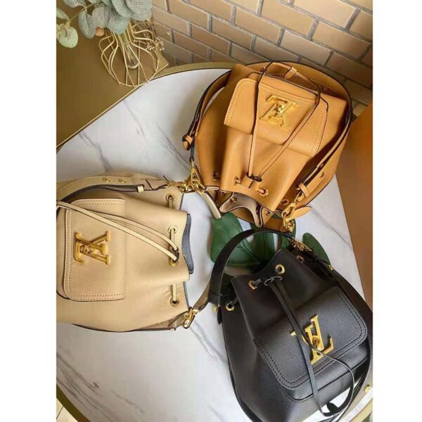 Louis Vuitton Unisex Lockme Bucket Bag Black Grained Calf Leather - Image 8