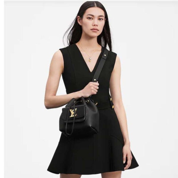 Louis Vuitton Unisex Lockme Bucket Bag Black Grained Calf Leather - Image 13